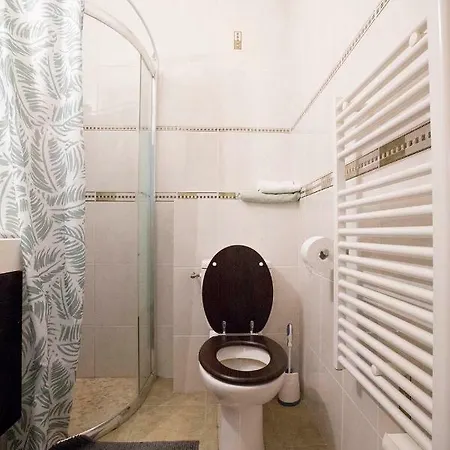 Charmant Studio De 25m2 Proche De Paris *